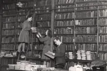 Newcastle Library  045790:Temporary Lending Library Central Library New Bridge Street Newcastle upon Tyne Unknown 1949 https://www.flickr.com/photos/newcastlelibraries/
